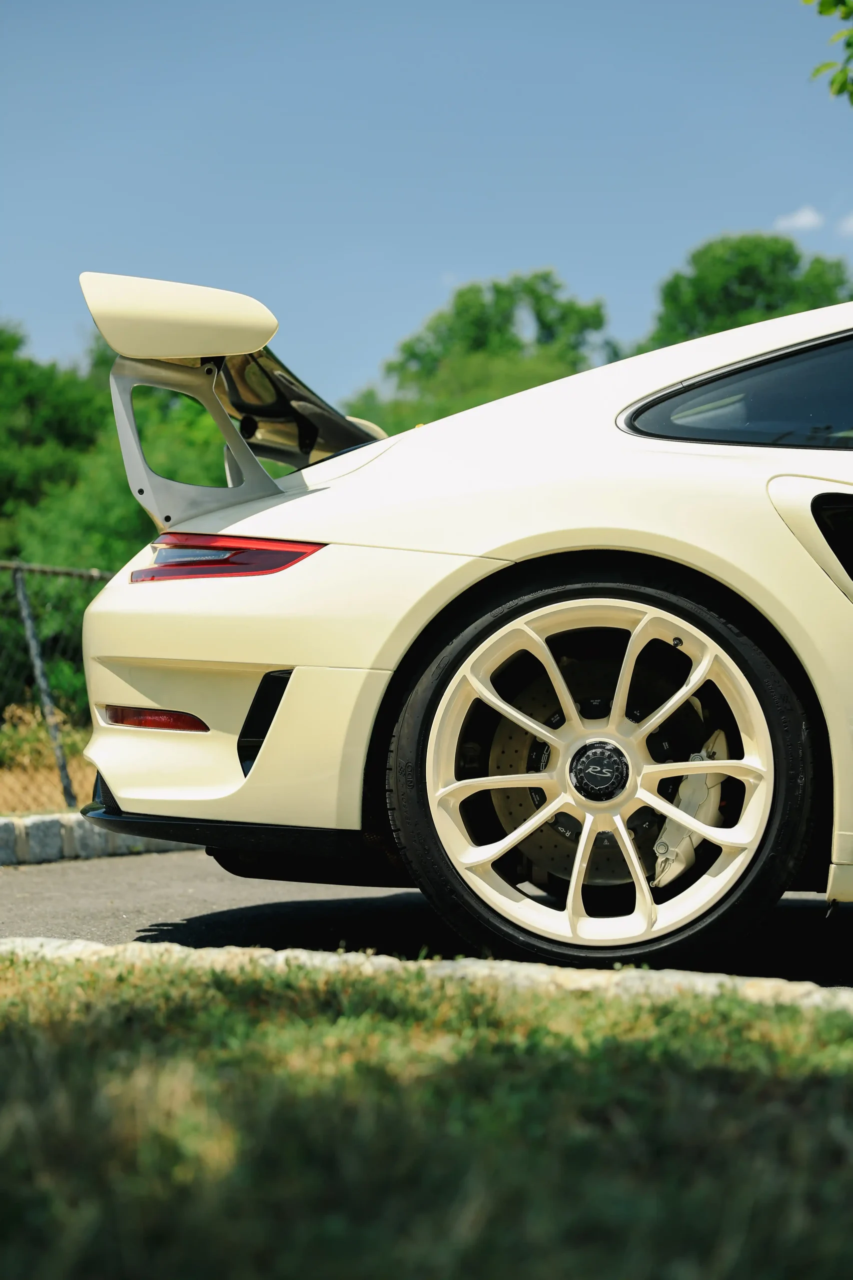 porsche-gt3rs-3