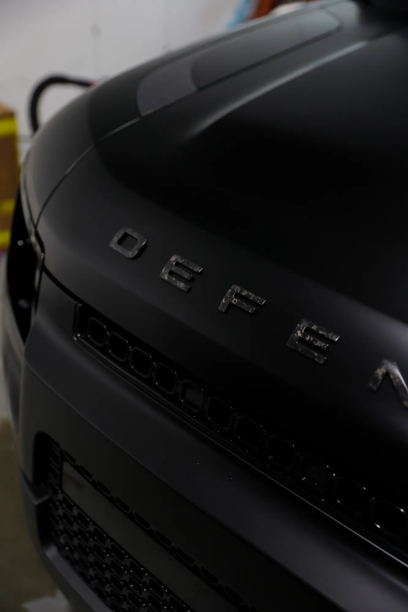 land-rover-defender-octa-1